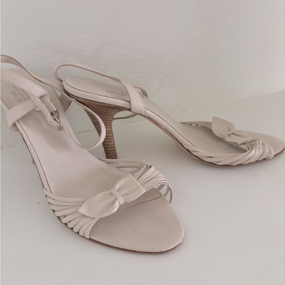 Coach Heels size 8B
